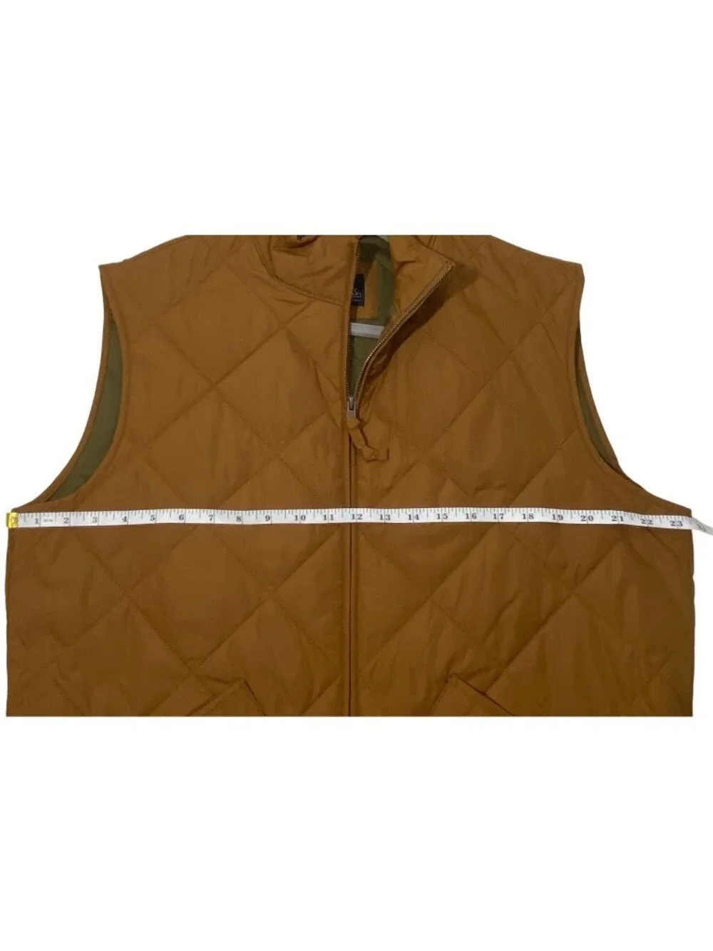 J.Crew Mens Quilted Tan walking Vest Zip Front & Pockets Lightweight Outerwear L
